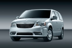 Chrysler traz a van Town & Country Touring para o Brasil
