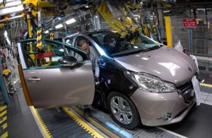 PSA inicia produção do Peugeot 208 na França