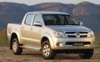 Toyota Hilux é eleita picape do ano