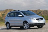 Volkswagen lança SpaceFox