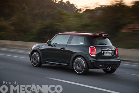 MINI John Cooper Works recebe motor 2.0 turbo de 231 cv2