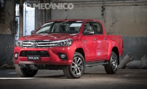 Toyota faz recall das Hilux CD e CS por problema no airbag