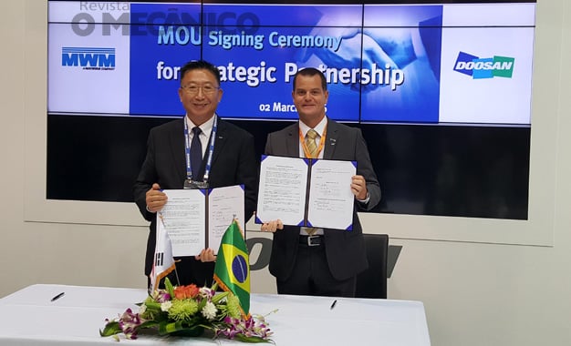 Assinatura do contrato entre MWM e Doosan