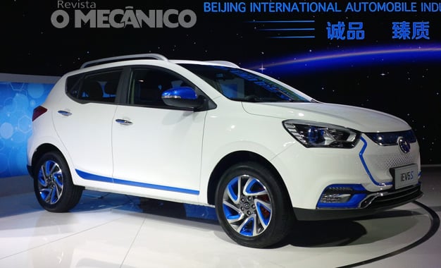 JAC Motors chega à sexta geração de carros elétricos no Auto China 2016