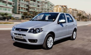 Nakata orienta mecânico na troca do pivô de suspensão da linha Palio