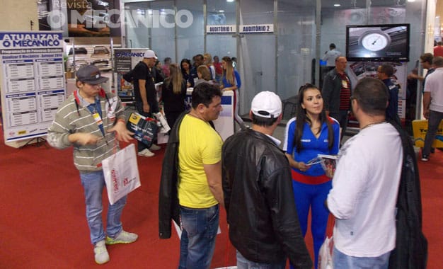 Estande da Revista O Mecânico na Autopar 2014