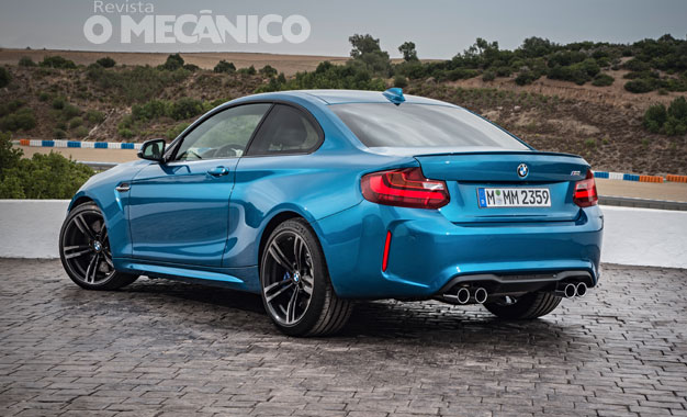 626-BMW-M2-02