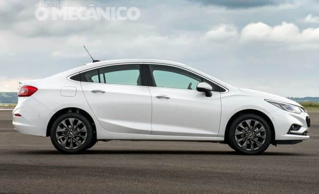 626-NOVO-CRUZE-TURBO-02