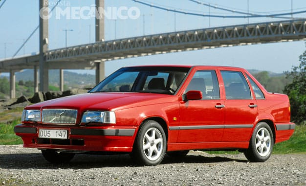 626-Volvo_850_GLT