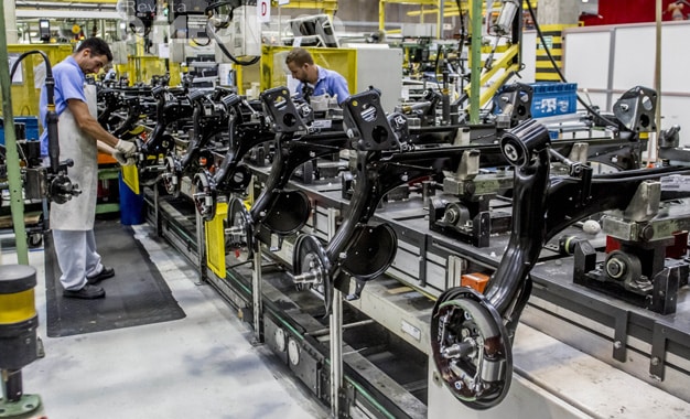 Volkswagen produz 1 milhão de módulos de suspensão e Front End no Paraná
