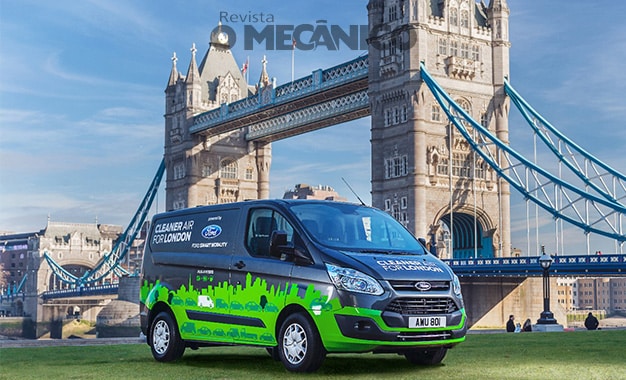 Ford testará a nova van Transit Custom Híbrida Plug-in em Londres