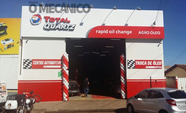 Total inaugura troca de óleo rápida em Unaí/MG