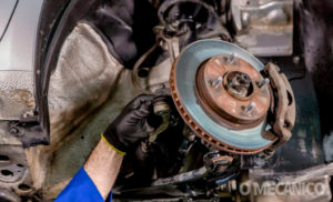 Saiba como fazer a inspeção do pivô de suspensão
