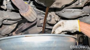 Como escolher o óleo correto e ficar atento aos sinais de desgaste do carro