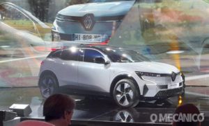 Calmon | Renault amplia sua gama elétrica com Mégane E-Tech em 2023