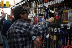 Mês do consumidor para oficinas e indústria: Onde encontrar ferramentas com desconto