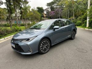 Raio X: veja o porquê do Toyota Corolla Hybrid não dar manutenção na oficina