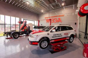 Wega Motors inaugura centro de treinamento e auditório em Santa Catarina