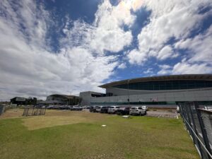 Valeo completa 50 anos e destaca eletrificação no segmento automotivo