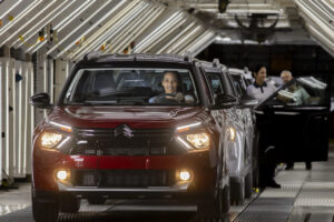 Stellantis cresce 18% na produção e quase dobra exportações no primeiro semestre de 2025