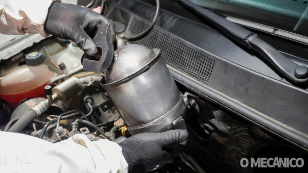 Troca do catalisador no Renault Sandero: procedimento técnico detalhado