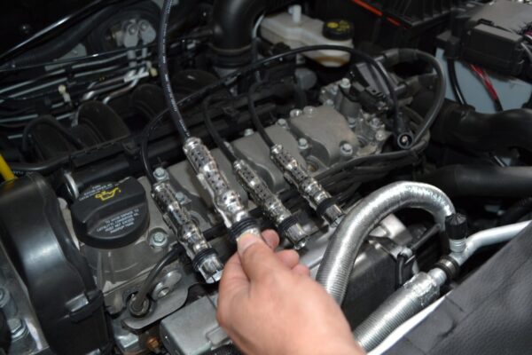 Falha de ignição persiste mesmo após troca de velas e bobinas? Mecânico Responde