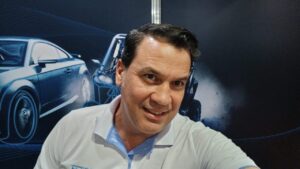Conheça o palestrante do tema “Downsizing: motor 3 cilindros” no 8CBM