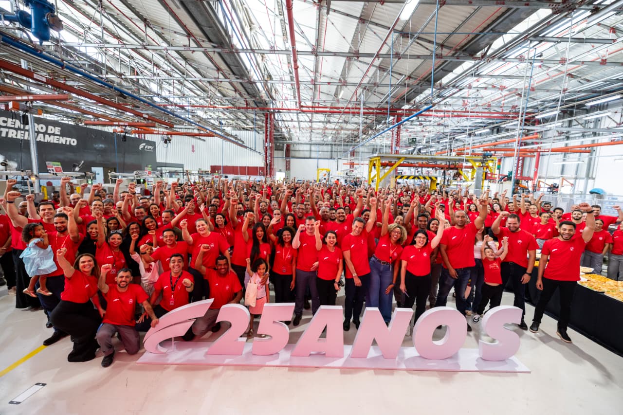 FPT celebra 25 anos de produção em Sete Lagoas/MG