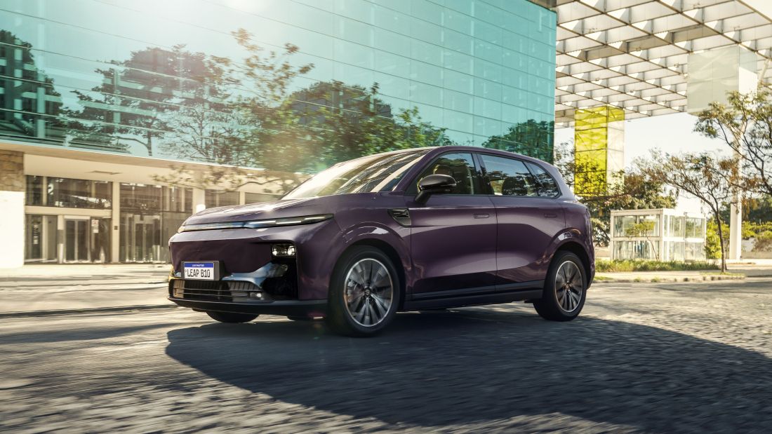 Carros da Leapmotor serão produzidos ao lado dos Jeep, Fiat e RAM no Brasil