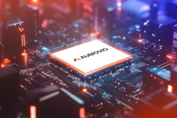 Aumovio estreia no Brasil