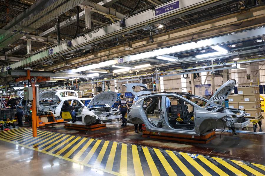 Linha de produção do Chevrolet Sonic em Gravataí (RS)