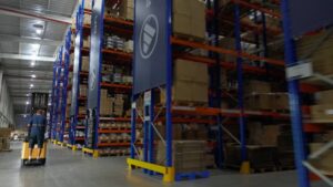 centro de distribuição de peças da Foton em Santa Catarina, Brasil