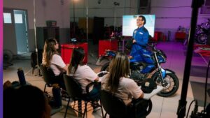 Workshop da Yamaha de mecânica para mulheres