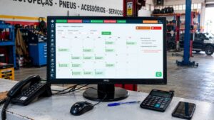 Computador mostrando resultados da WorkMotor