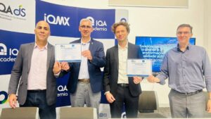 Equipes da IQA e Ipsos reunidas